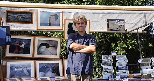 Met een stand op het Vogelfestival 2005. Foto genomen door J. Hibels